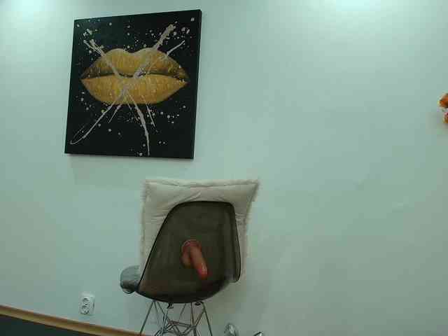 DaisyLuvsYou webcam