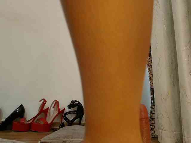 DaisyLuvsYou webcam