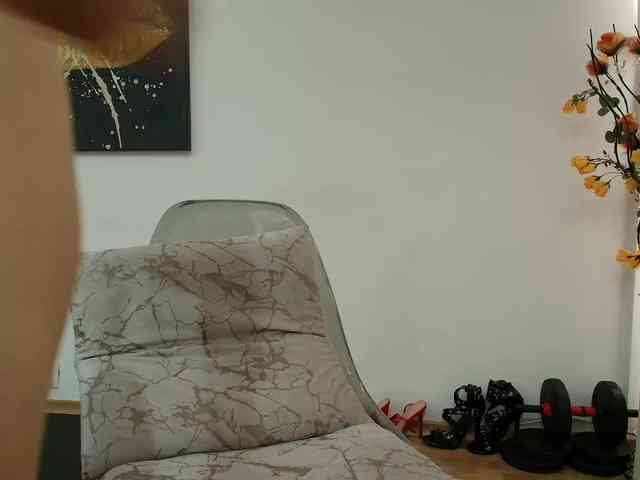 DaisyLuvsYou webcam