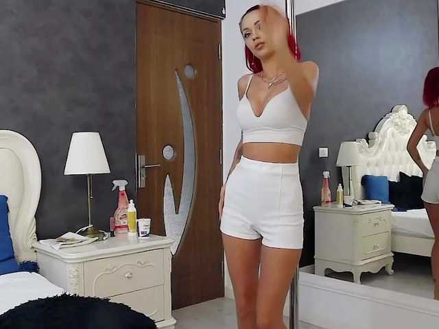 SerenaBFF live cam on BongaCams