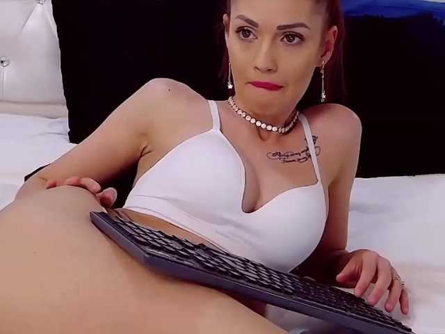 SerenaBFF, en vivo ahora en BongaCams