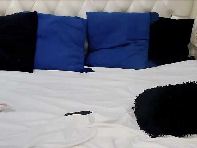 SerenaBFF live cam on BongaCams