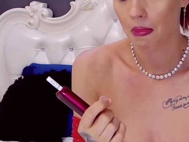 SerenaBFF live cam on BongaCams