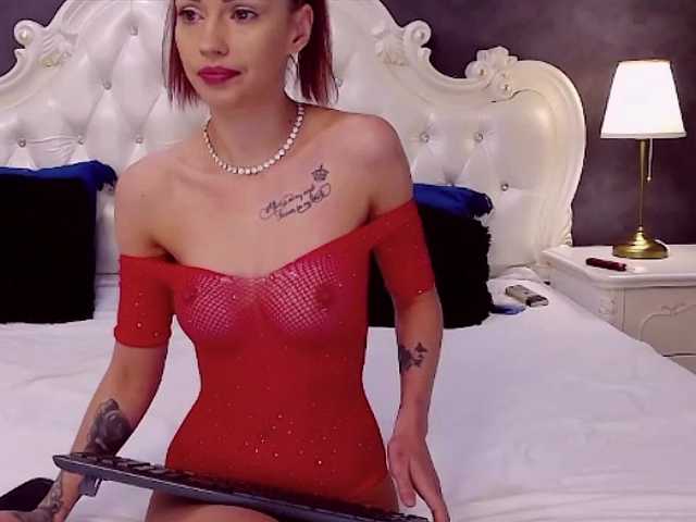 SerenaBFF's BongaCams show and profile