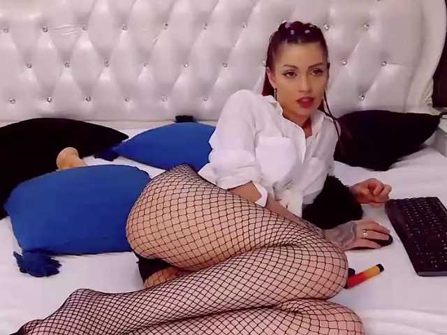 SerenaBFF live cam on BongaCams