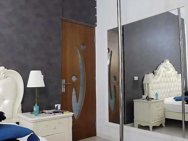 SerenaBFF live cam on BongaCams