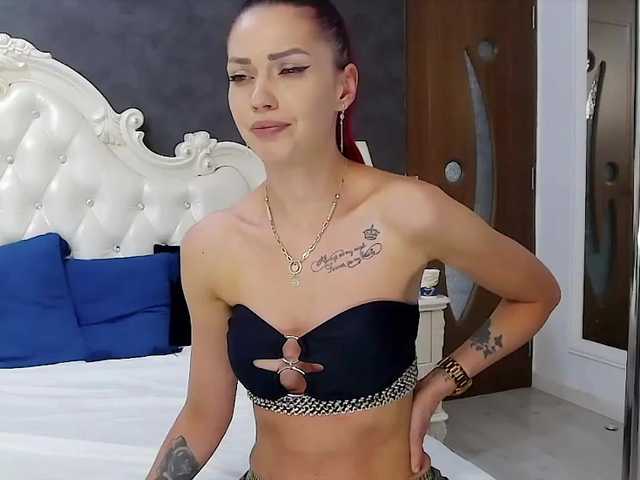 SerenaBFF live cam