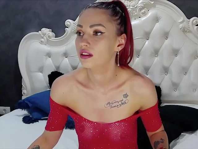 SerenaBFF live cam on BongaCams