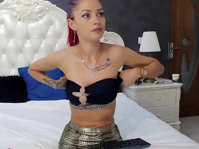 SerenaBFF live cam