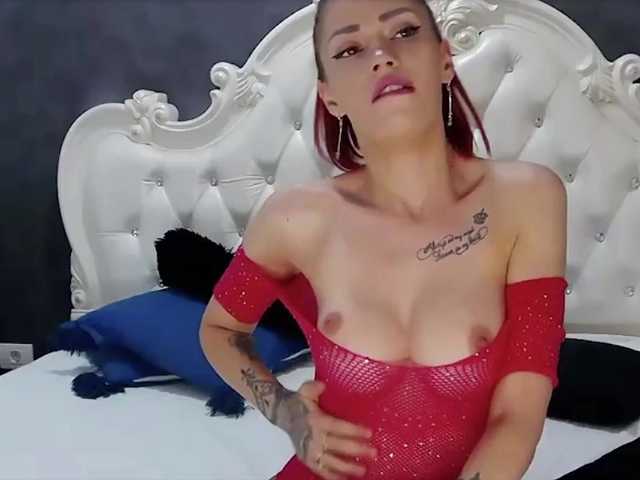 SerenaBFF live webcam show