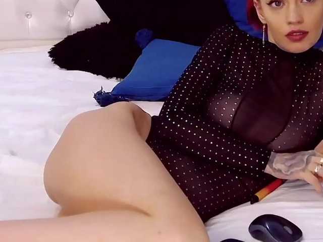 SerenaBFF live webcam show