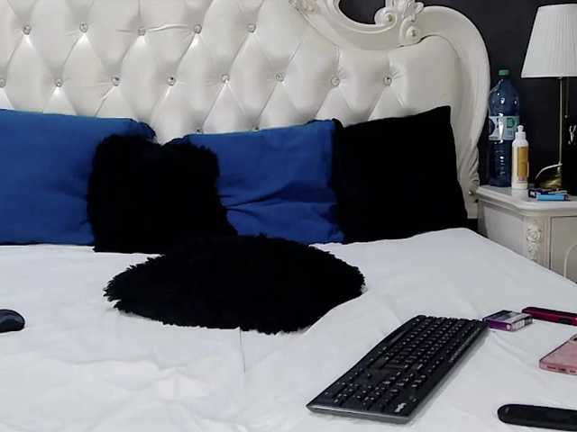 SerenaBFF live cam preview