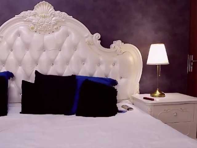 SerenaBFF live cam on BongaCams