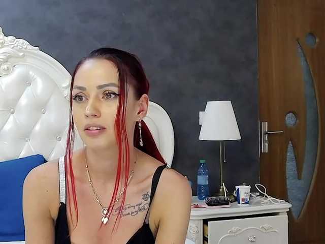 SerenaBFF live cam on BongaCams