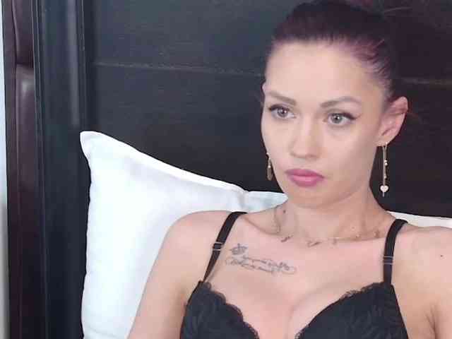 SerenaBFF webcam