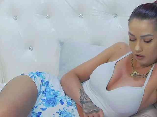 SerenaBFF webcam