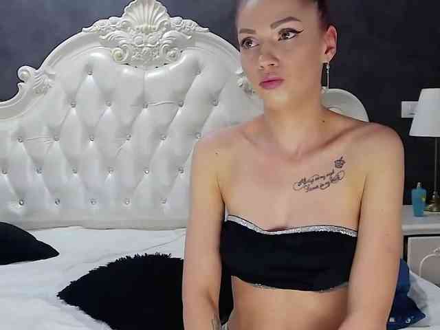SerenaBFF webcam