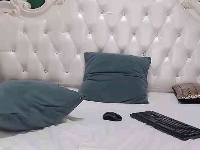 SerenaBFF webcam