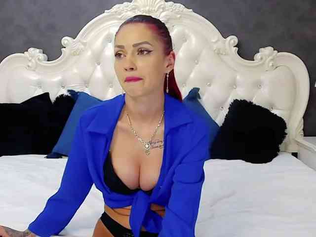 SerenaBFF Live Webcam on BongaCams