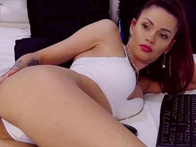 SerenaBFF webcam