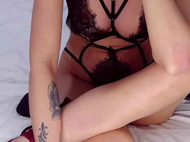 SerenaBFF webcam