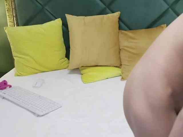 SerenaBFF webcam