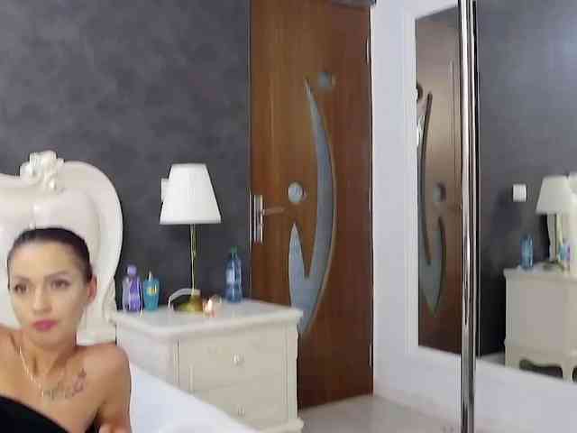 SerenaBFF webcam