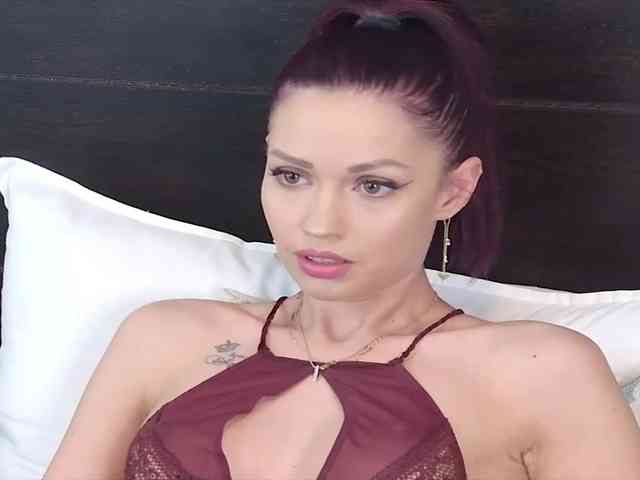 SerenaBFF webcam