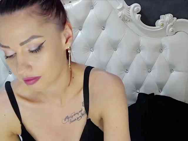 SerenaBFF webcam