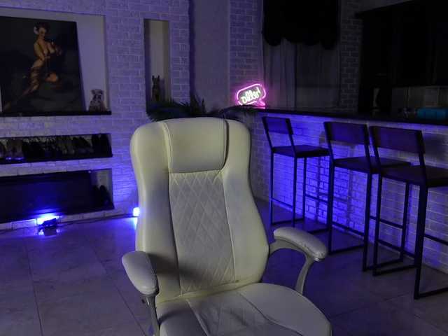 MariemLui's BongaCams show and profile