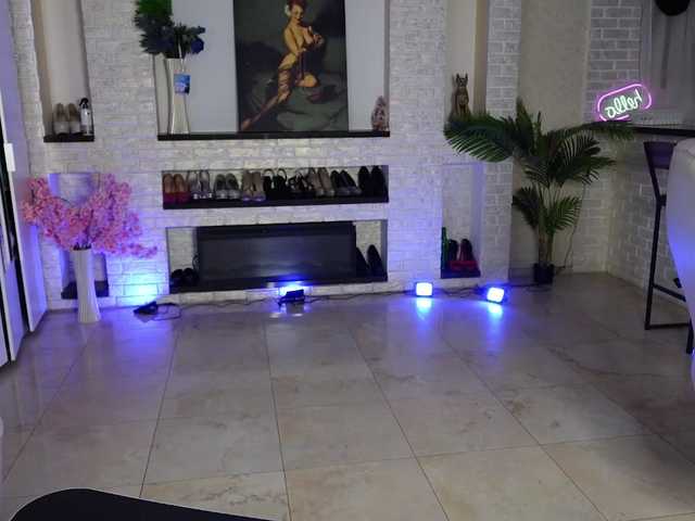 MariemLui's BongaCams show and profile