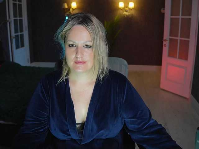 MariemLui live cam on BongaCams