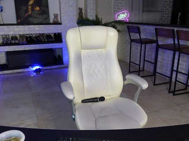 MariemLui's BongaCams show and profile