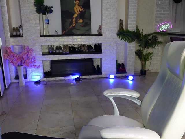 MariemLui's BongaCams show and profile