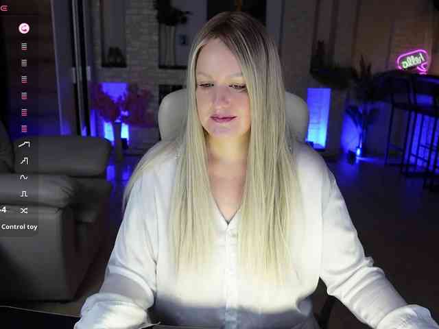MariemLui webcam