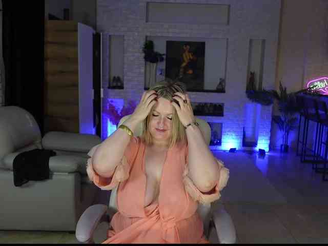 MariemLui webcam
