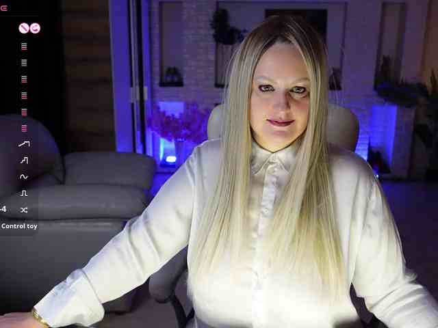 MariemLui webcam