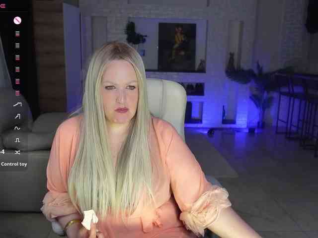 MariemLui webcam