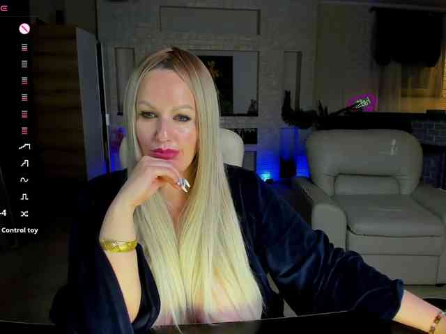 MariemLui webcam