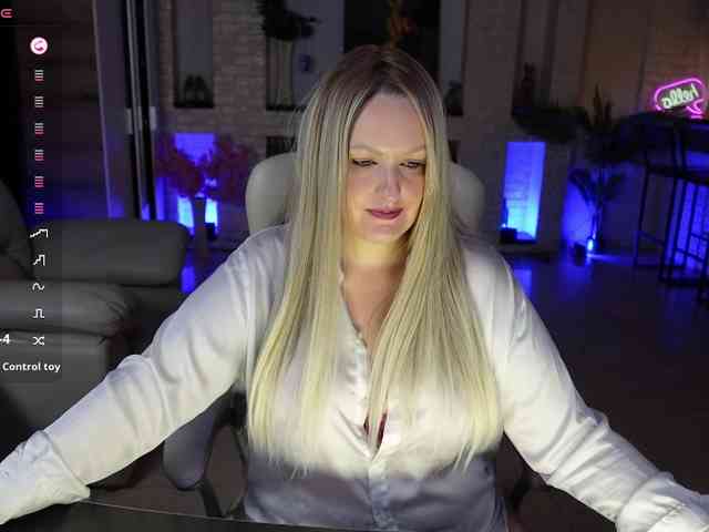 MariemLui webcam