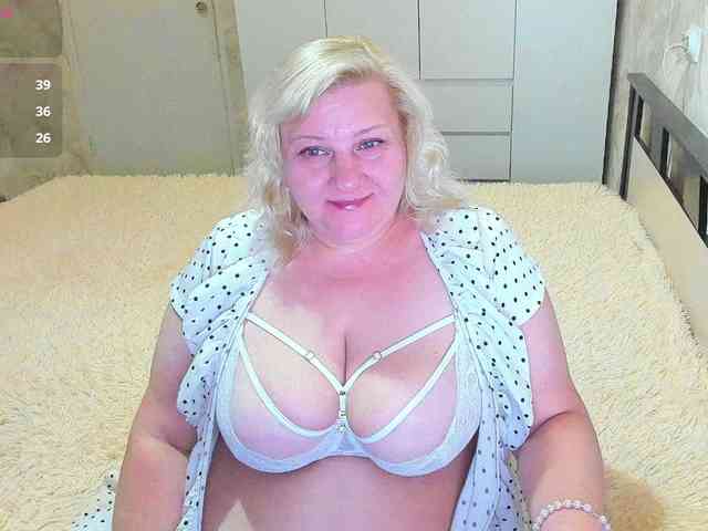 SweetAngel6 webcam