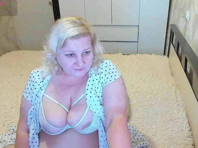 SweetAngel6 webcam
