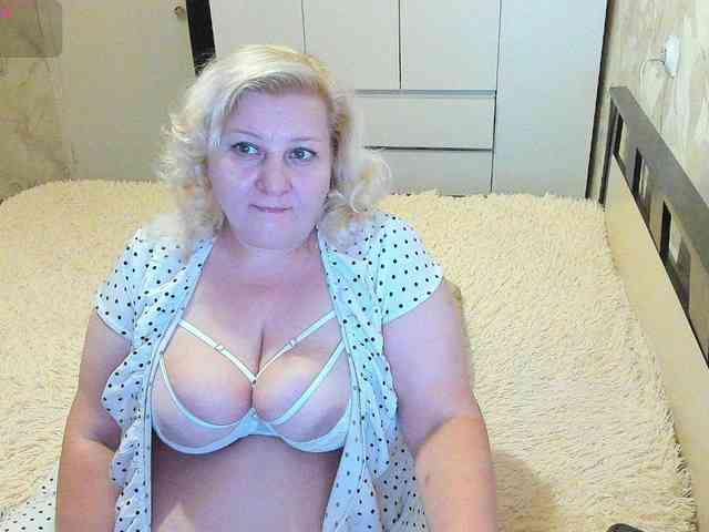 SweetAngel6 webcam
