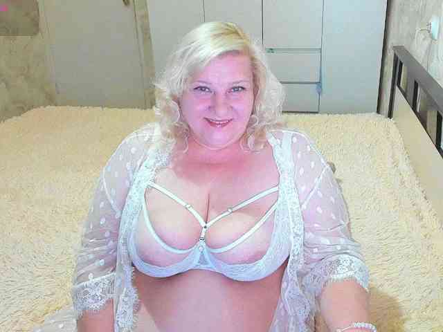 SweetAngel6 webcam