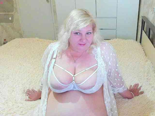 SweetAngel6 webcam