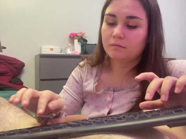 Lucy_Andrew