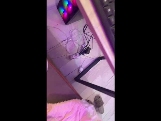 Lucy_Andrew