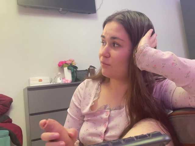 Lucy_Andrew