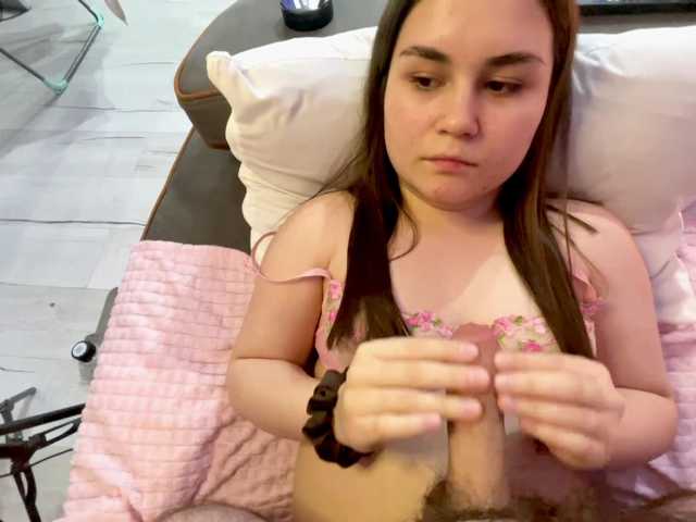 Lucy_Andrew