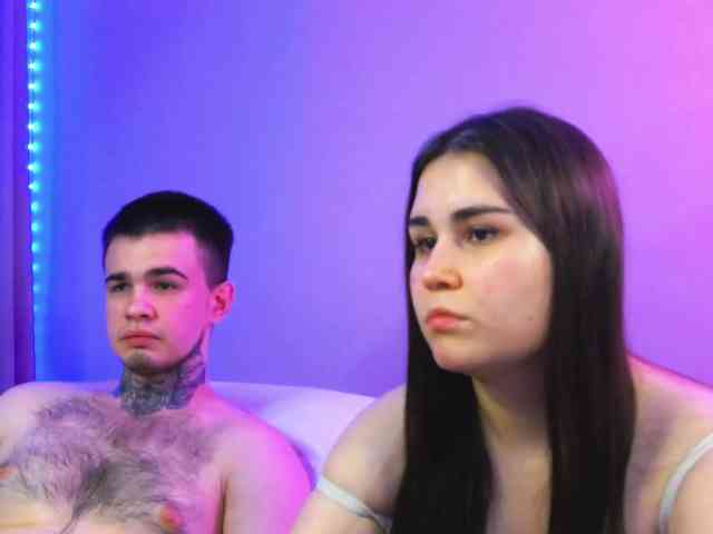 Lucy_Andrew webcam